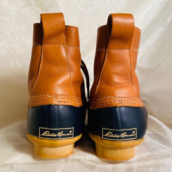 Eddie Bauer Women Eddie Bauer rubber duck waterproof boots. Women\'s  Size 6 LIKE NEW!